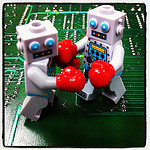 Hack Education Weekly News: Robot-Graders, MOOCs, and a Professor-Free University